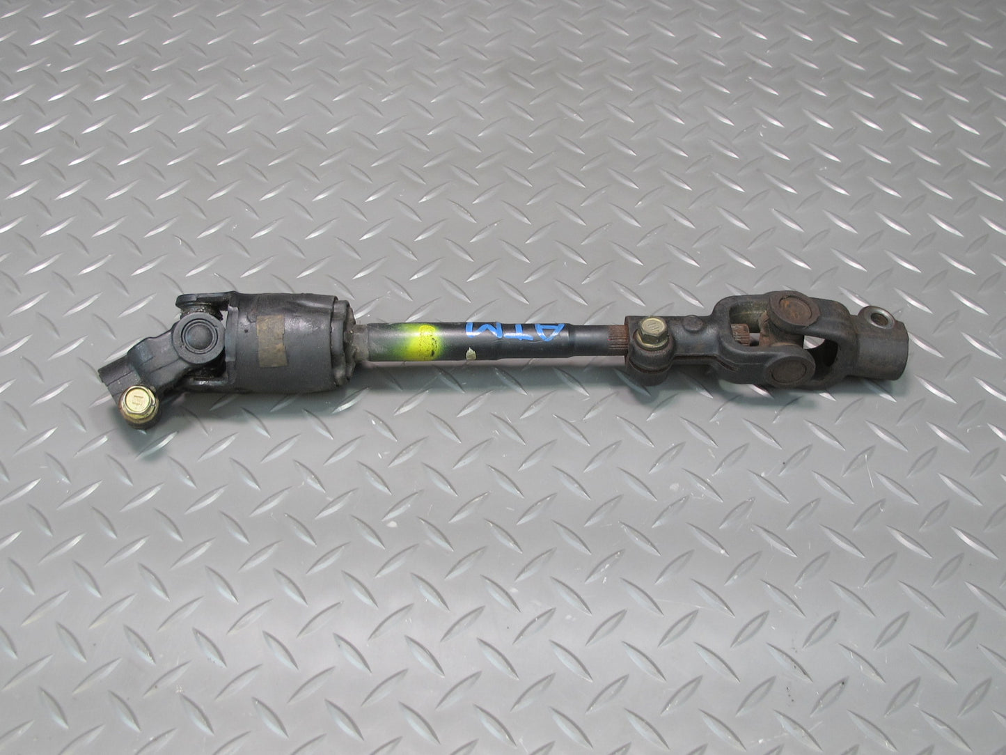 96-98 Toyota MARK2 JZX100 Tourer S Steering Column U Joint Linkage Shaft OEM