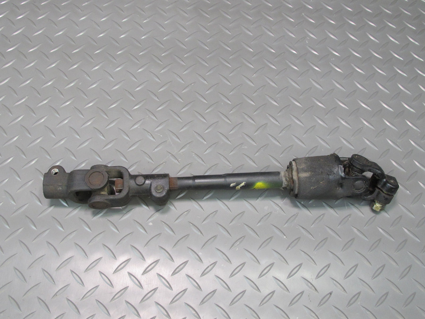96-98 Toyota MARK2 JZX100 Tourer S Steering Column U Joint Linkage Shaft OEM