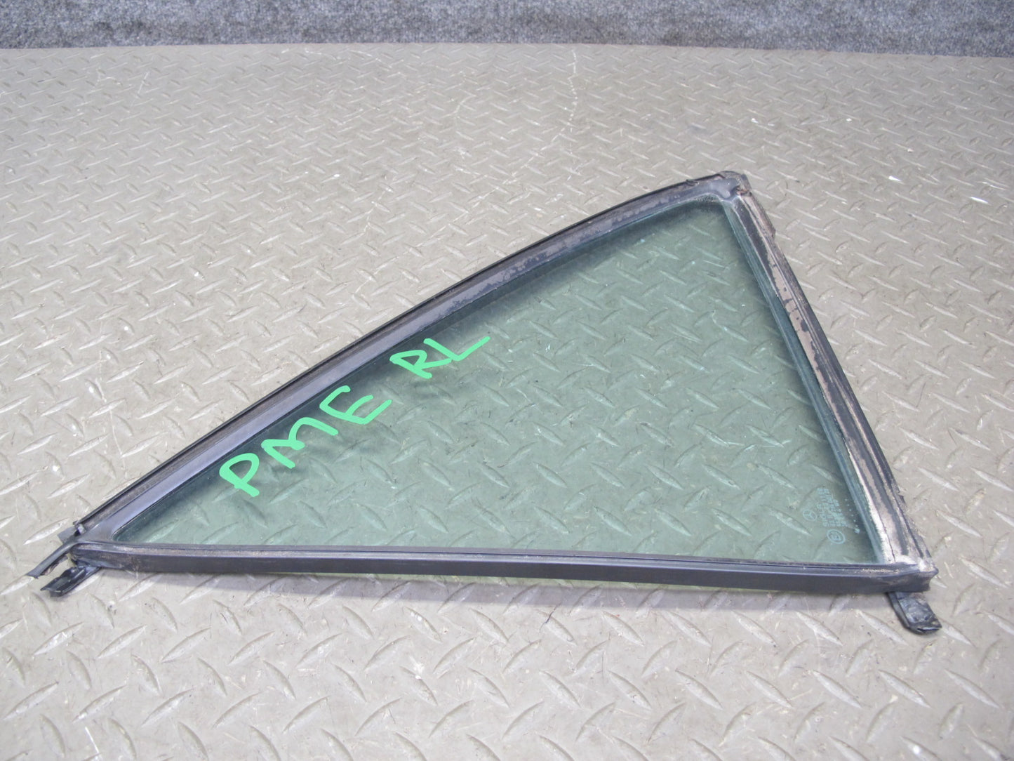 93-95 Mercedes W124 300D Sedan Rear Left Door Quarter Glass Window OEM