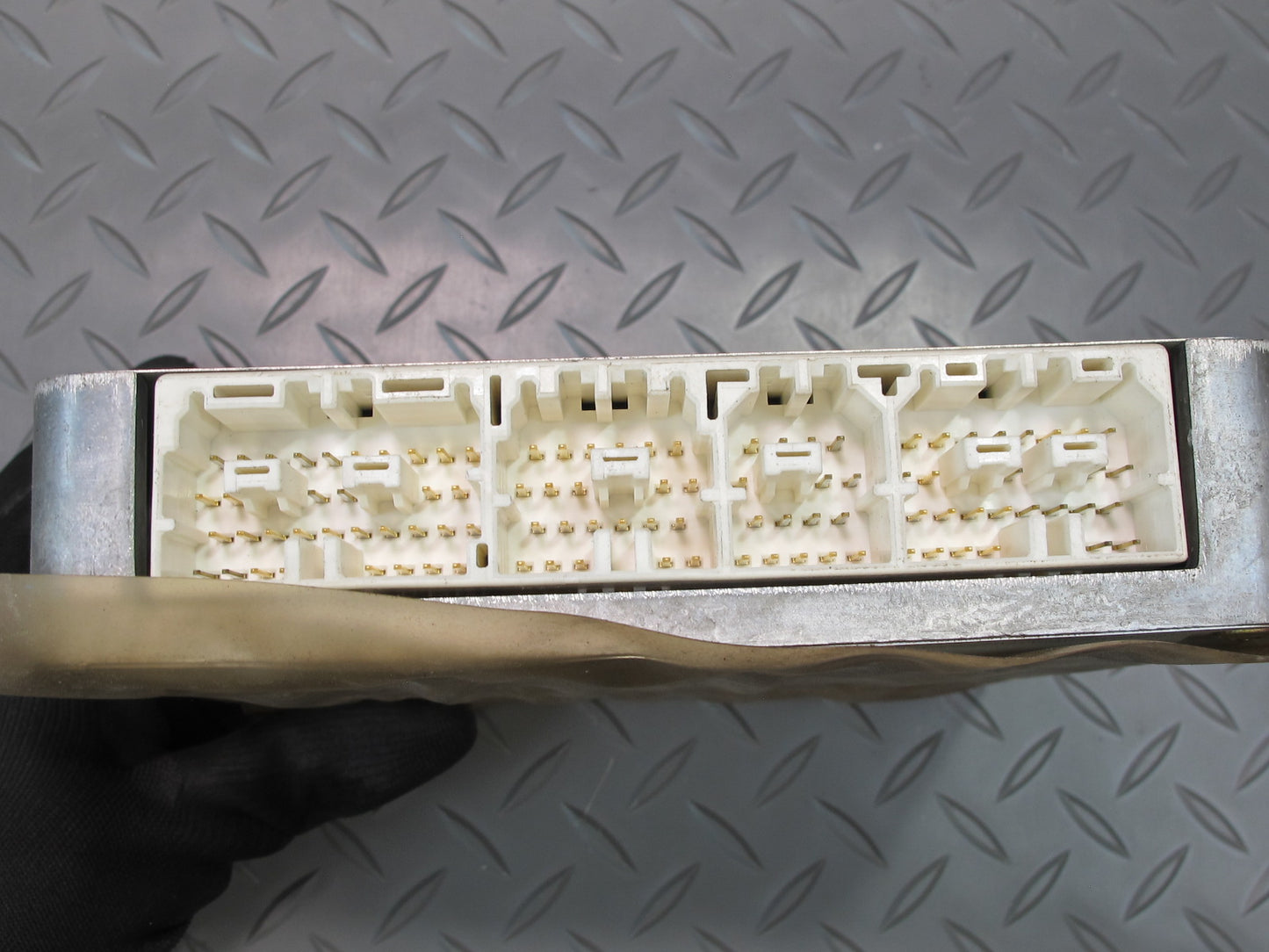 96-98 Toyota MARK2 JZX100 Tourer S 2.5L 1JZGE 4AT Engine ECU Control Module OEM