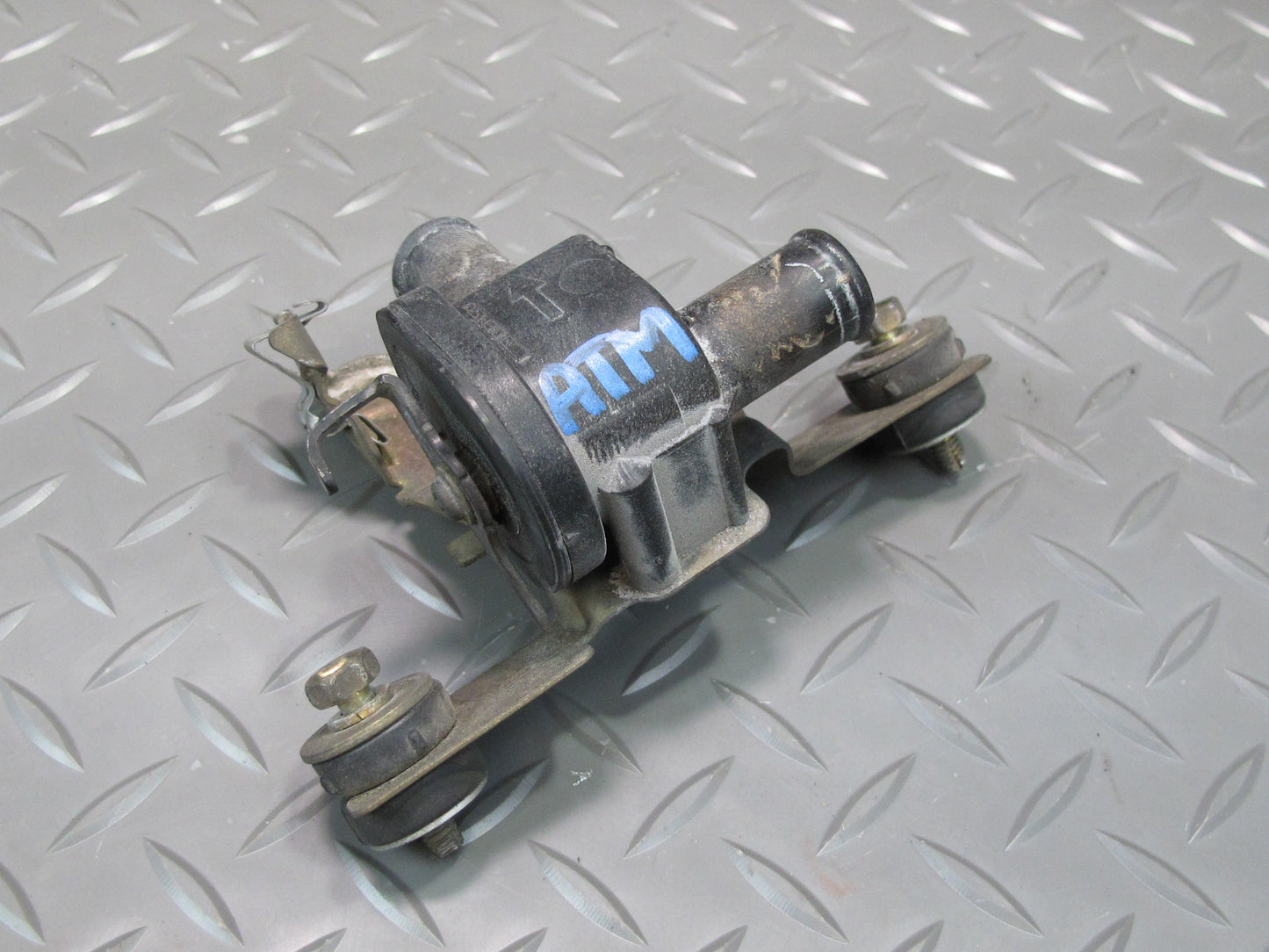 96-98 Toyota MARK2 JZX100 1JZGE Heater Control Water Valve Pump OEM