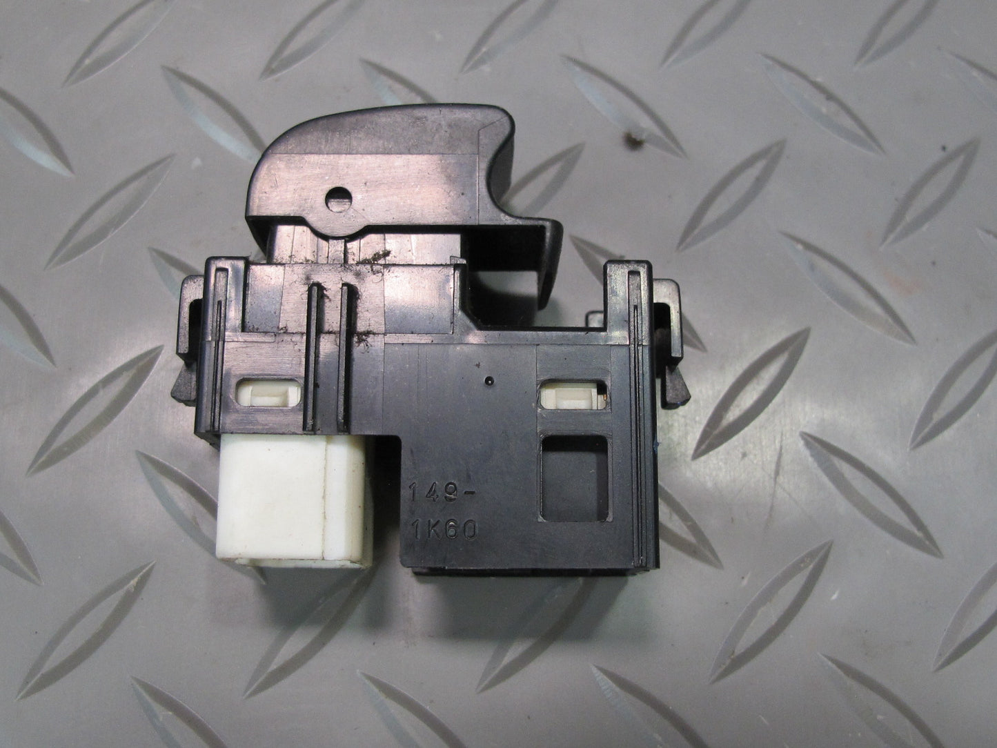 96-00 Toyota MARK2 JZX100 Set of 3 Power Window Switch OEM