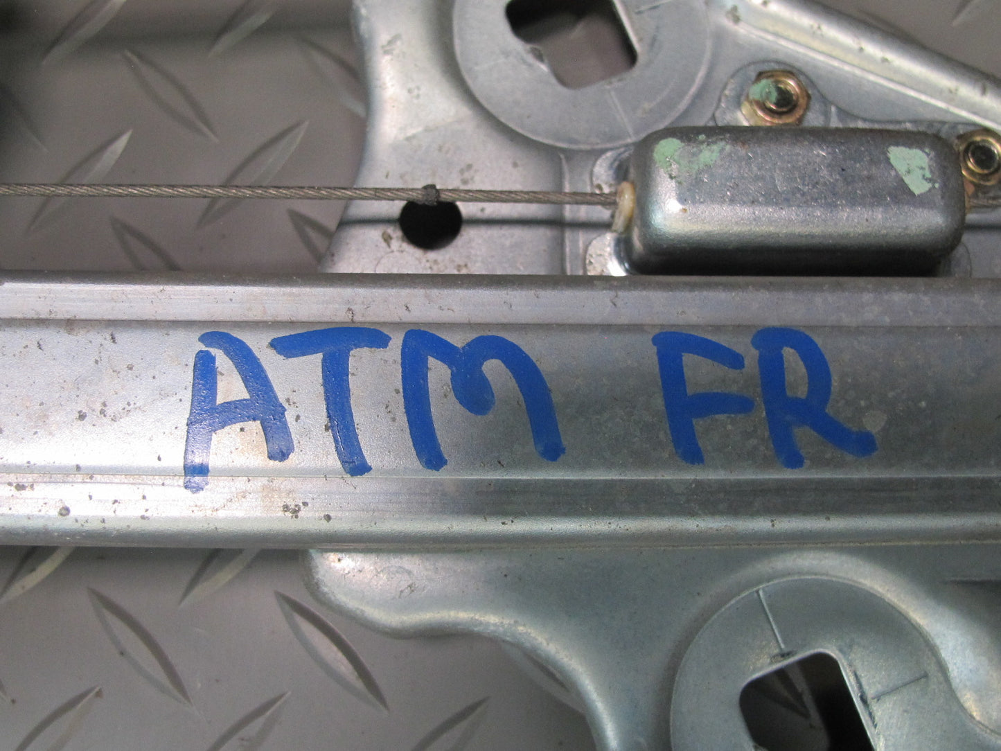 96-00 Toyota MARK2 JZX100 Tourer Front Right Door Window Regulator w Motor OEM