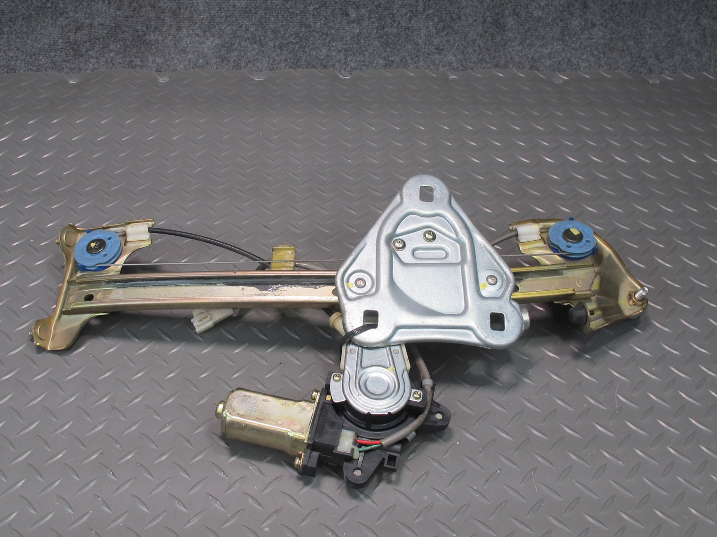 96-00 Toyota MARK2 JZX100 Rear Left Door Window Regulator w Motor OEM