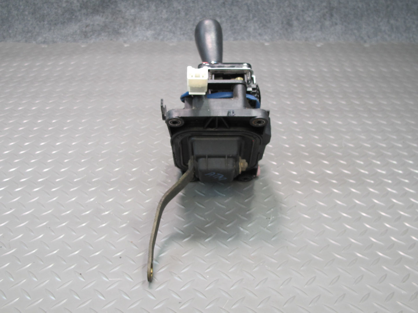 96-98 Toyota MARK2 JZX100 Tourer A340E A/T Automatic Transmission Shifter OEM