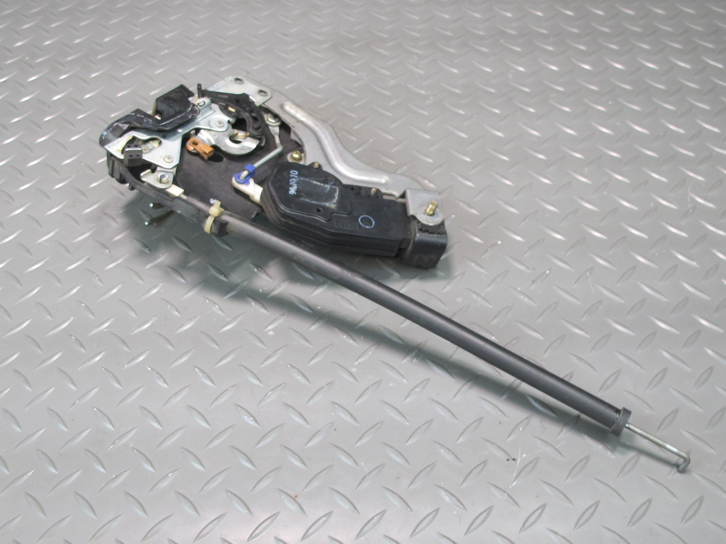 96-00 Toyota MARK2 JZX100 Tourer Rear Right Door Lock Latch Actuator OEM