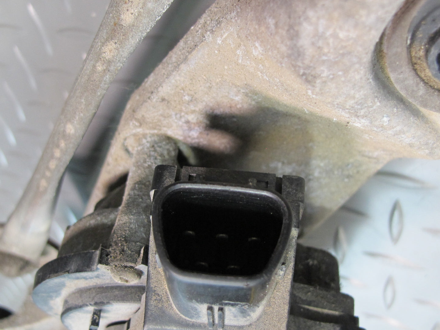 96-00 Toyota MARK2 JZX100 Windshield Wiper Transmission Linkage w Motor OEM