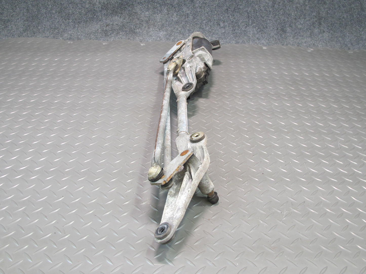 96-00 Toyota MARK2 JZX100 Windshield Wiper Transmission Linkage w Motor OEM