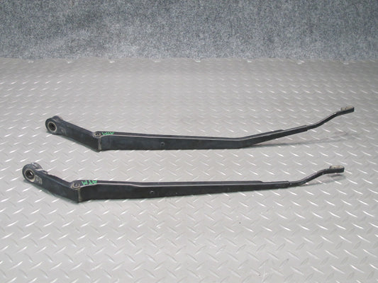 96-00 Toyota MARK2 JZX100 Set of 2 Front Left & Right Wiper Arm OEM