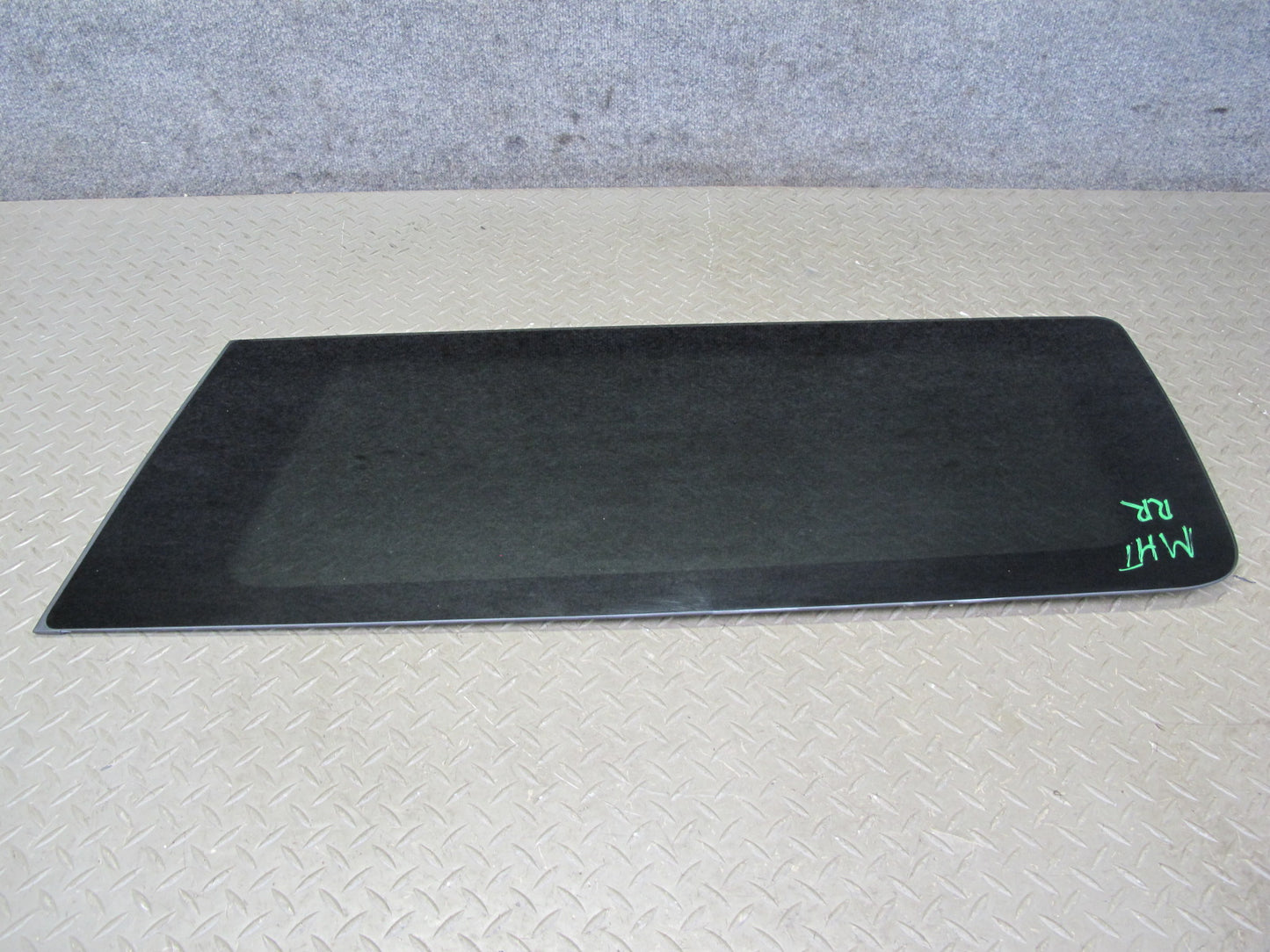 2003-2007 Hummer H2 Rear Right Passenger Side Quarter Glass Window