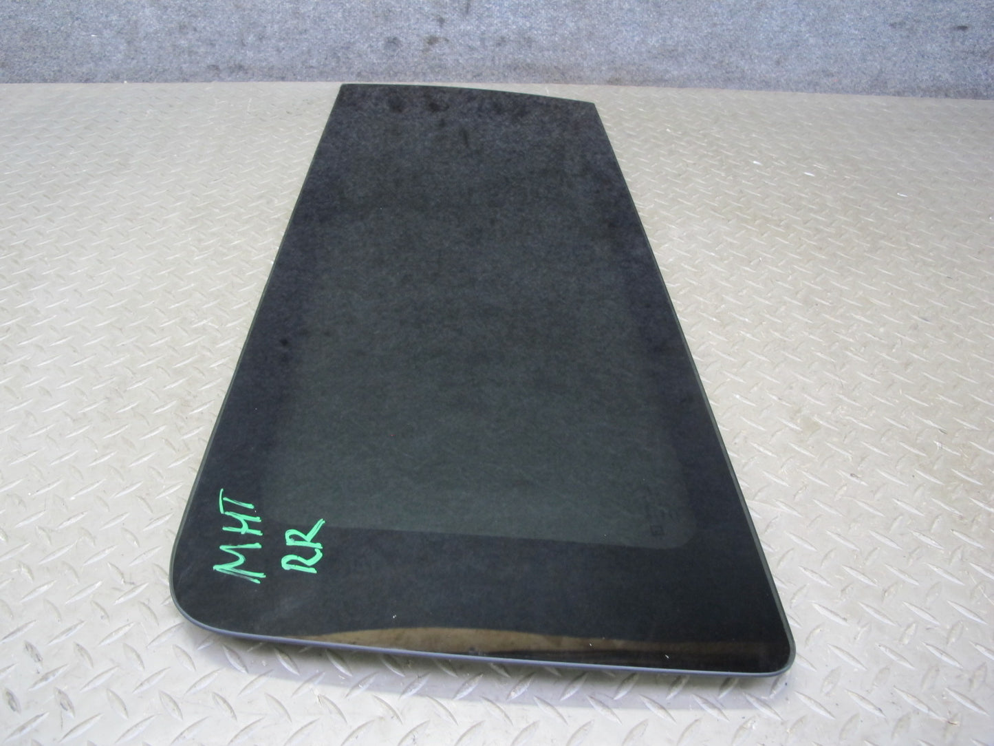 2003-2007 Hummer H2 Rear Right Passenger Side Quarter Glass Window