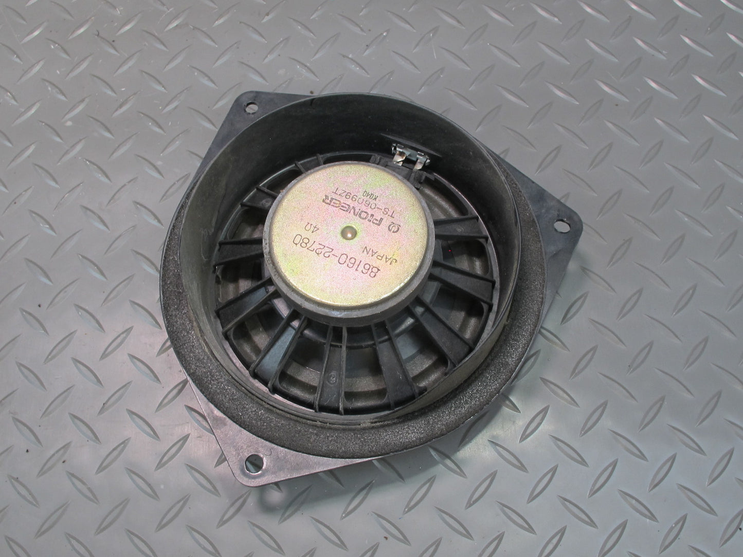 96-98 Toyota MARK2 JZX100 Tourer Set of 4 Front Door Tweeter Speaker OEM