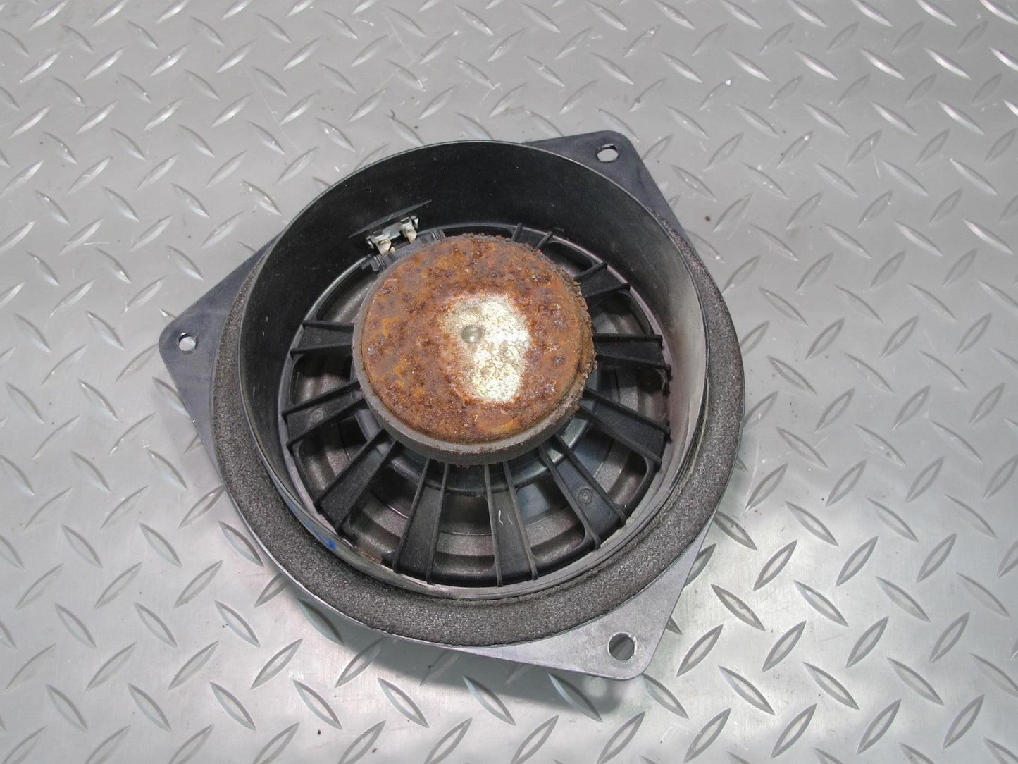 96-98 Toyota MARK2 JZX100 Tourer Set of 4 Front Door Tweeter Speaker OEM