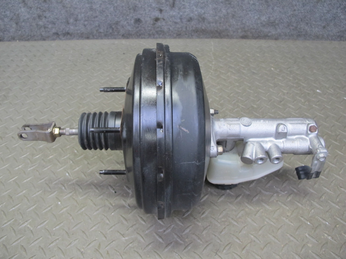 96-98 Toyota MARK2 JZX100 Tourer S Brake Master Cylinder Booster Fluid Reservoir