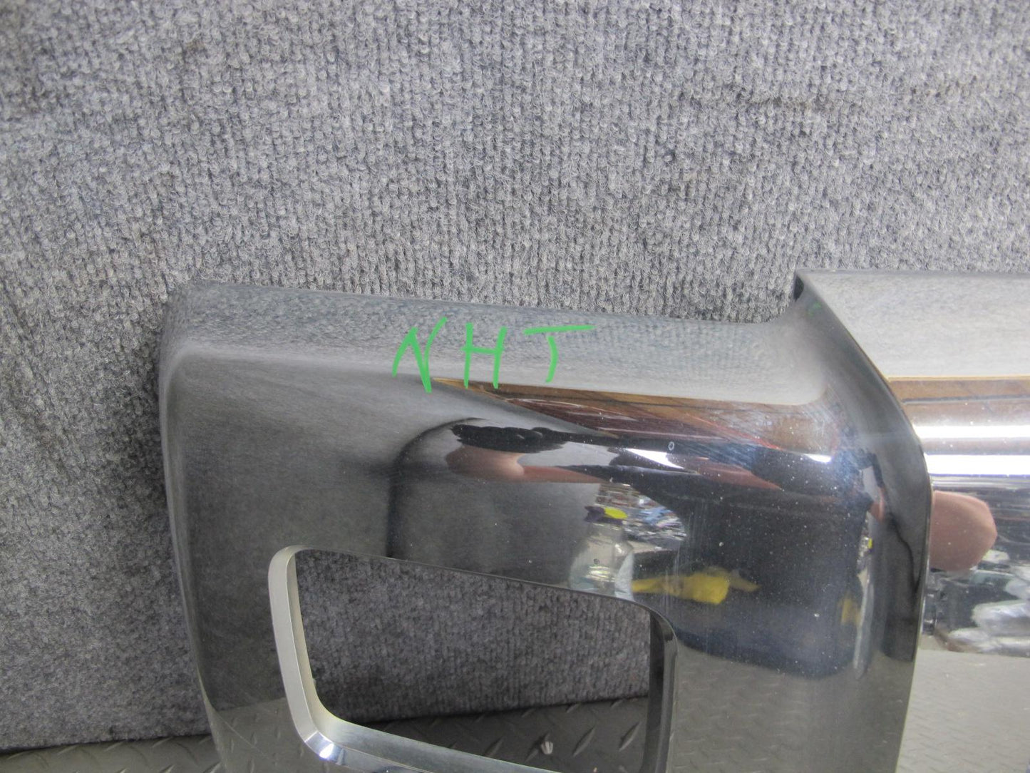 2008-2009 Hummer H2 Front Chrome Grille Panel 25886172