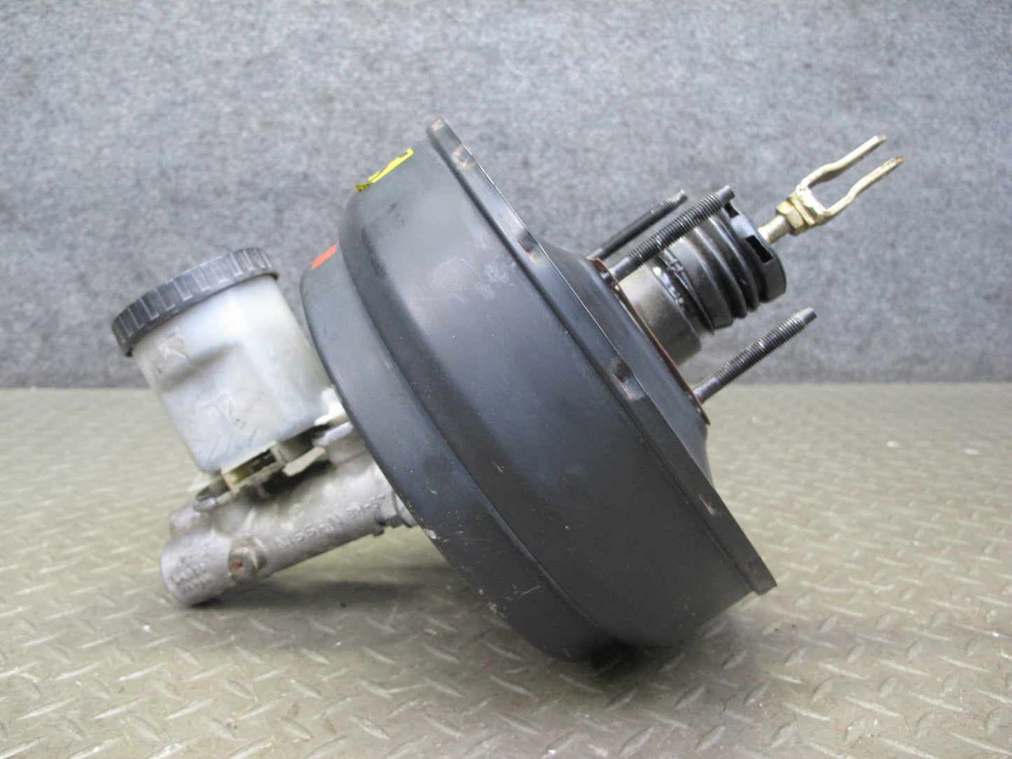 1991 Nissan Z32 300ZX Turbo Brake Master Cylinder Booster Fluid Reservoir OEM