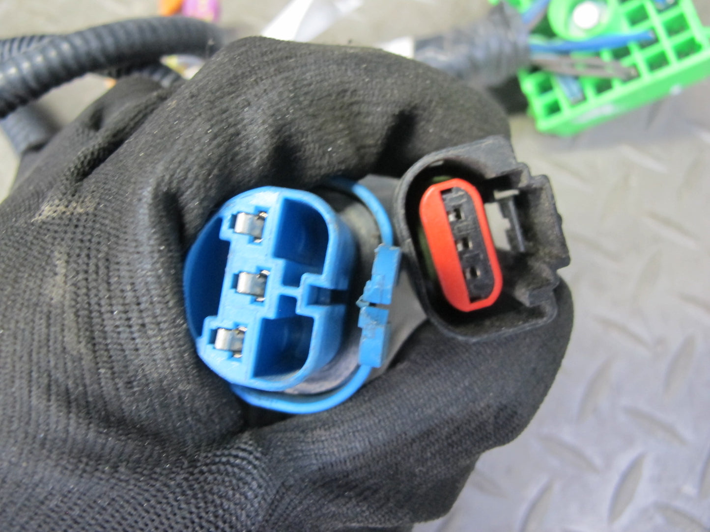 2006-2007 Hummer H2 6.0L Engine Bay Wire Wiring Harness