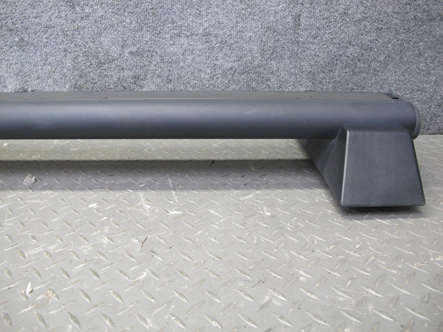 2008-2009 Hummer H2 Cargo Luggage Roof Rack Rail