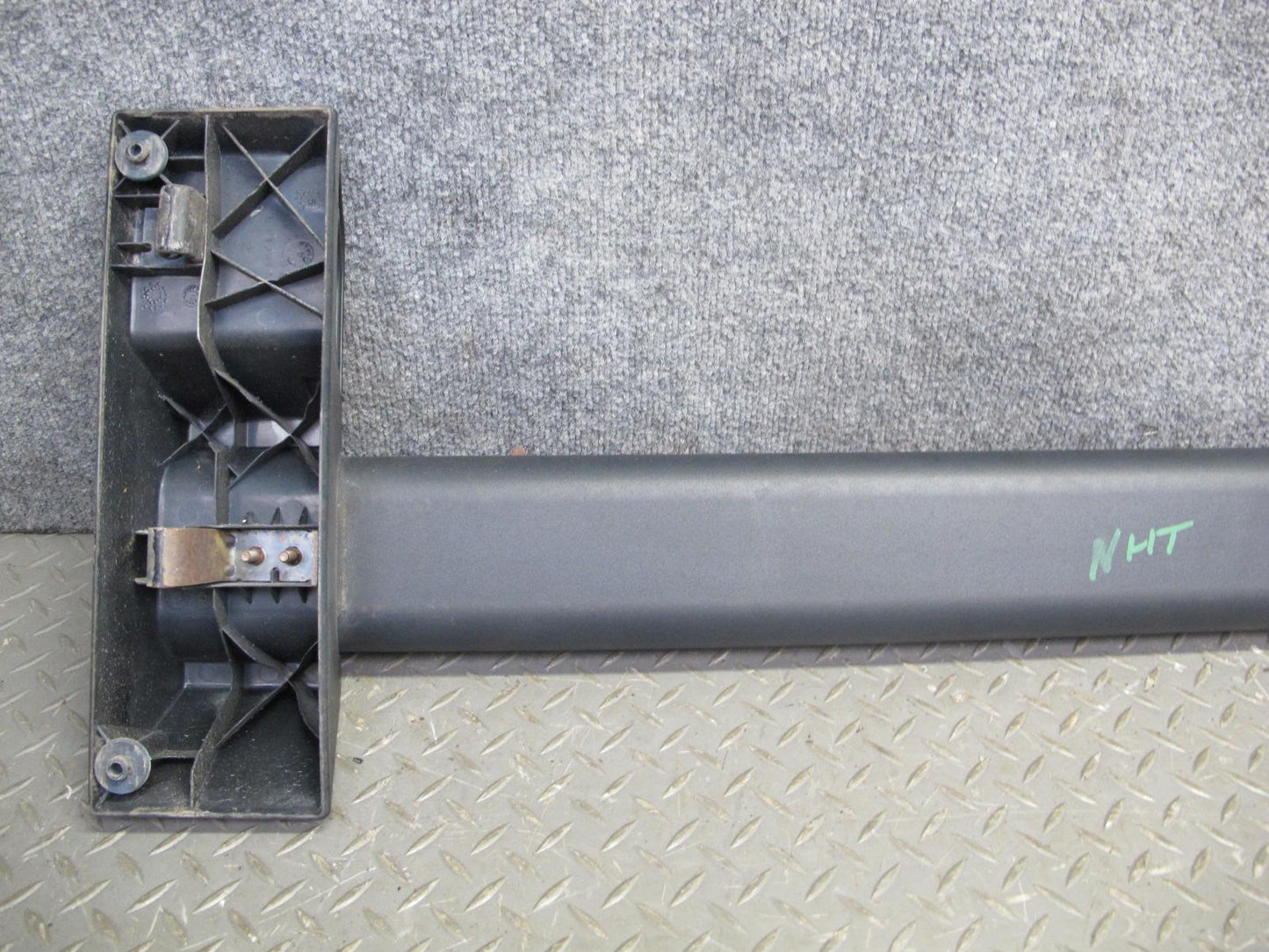 2008-2009 Hummer H2 Cargo Luggage Roof Rack Rail