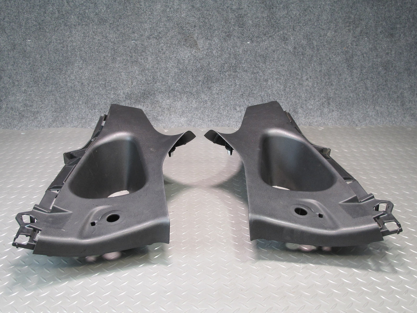 09-20 Nissan Z34 370Z Coupe Rear Right & Left C Pillar Upper Trim Cover Set OEM