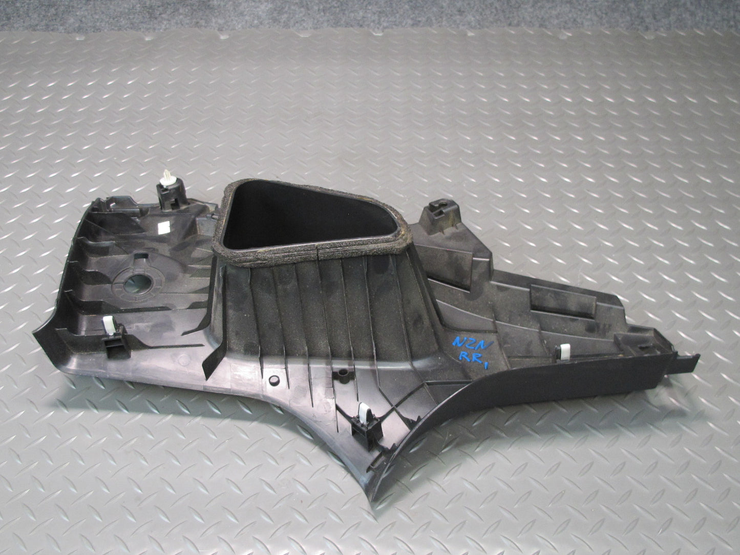 09-20 Nissan Z34 370Z Coupe Rear Right & Left C Pillar Upper Trim Cover Set OEM