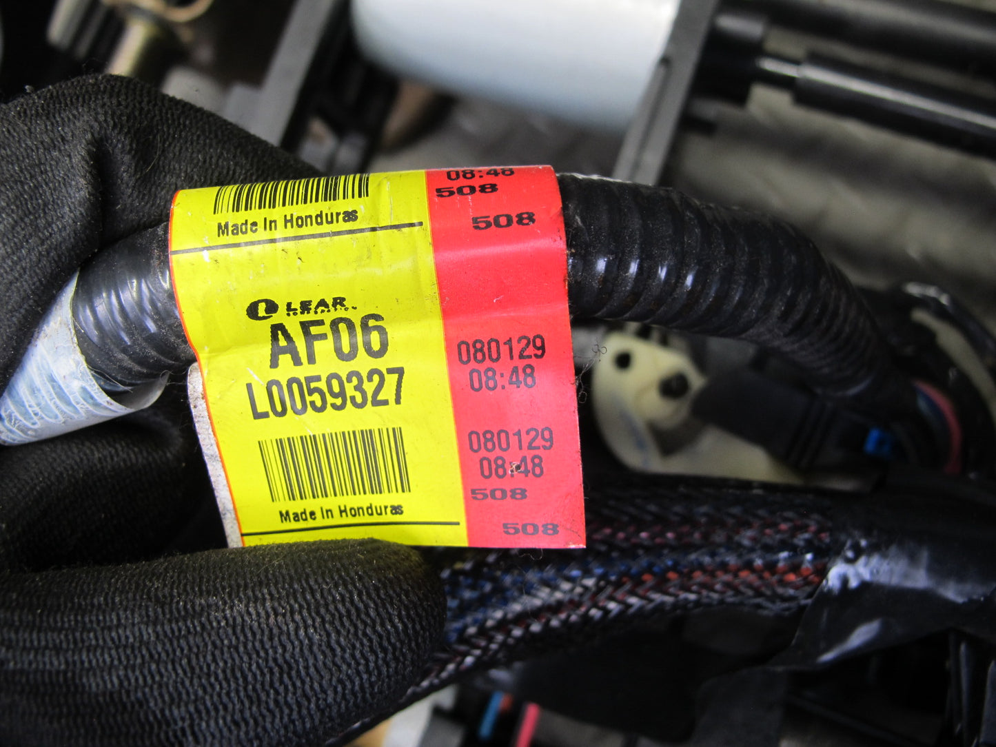 2008-2009 Hummer H2 Front Right Seat Lower Frame Track Rail w Motors