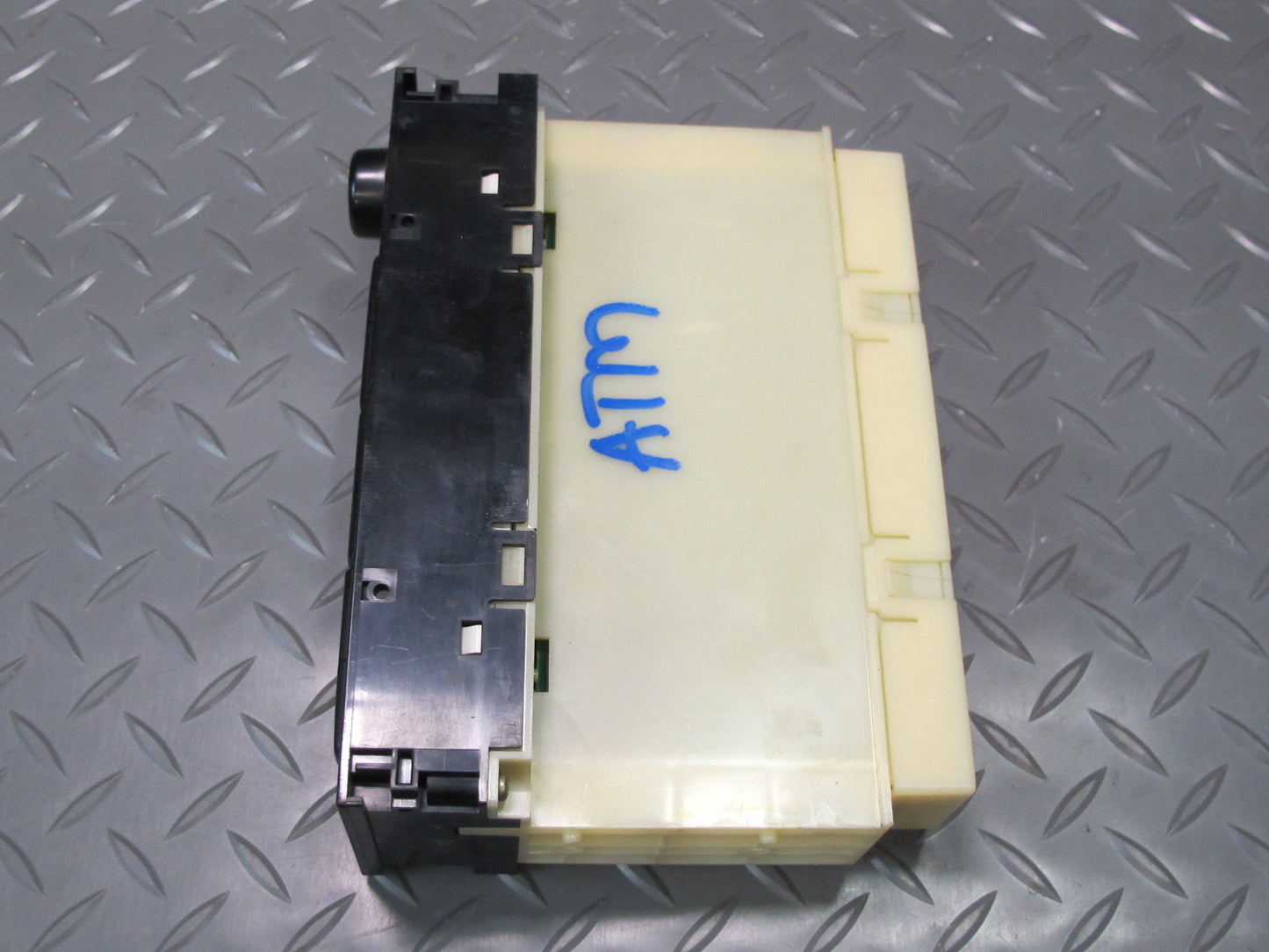 96-98 Toyota MARK2 JZX100 A/C Heater Climate Control Switch Panel OEM