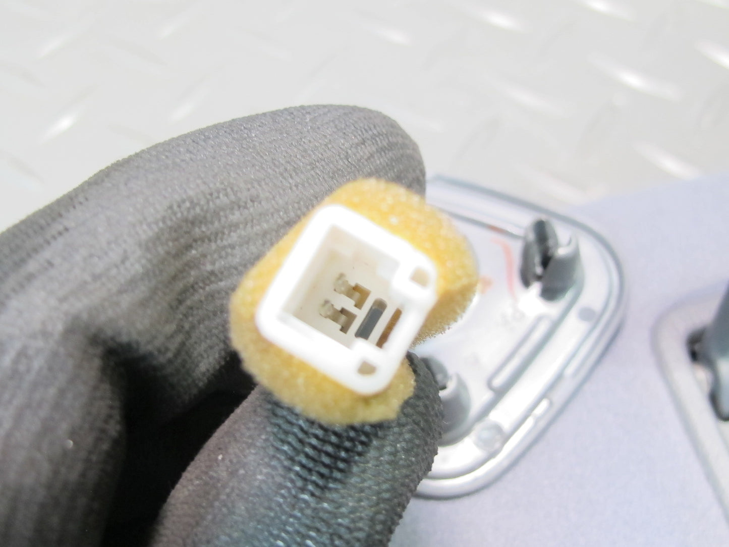 96-98 Toyota MARK2 JZX100 Tourer Set of 2 Front Left & Right Sun Visor  OEM