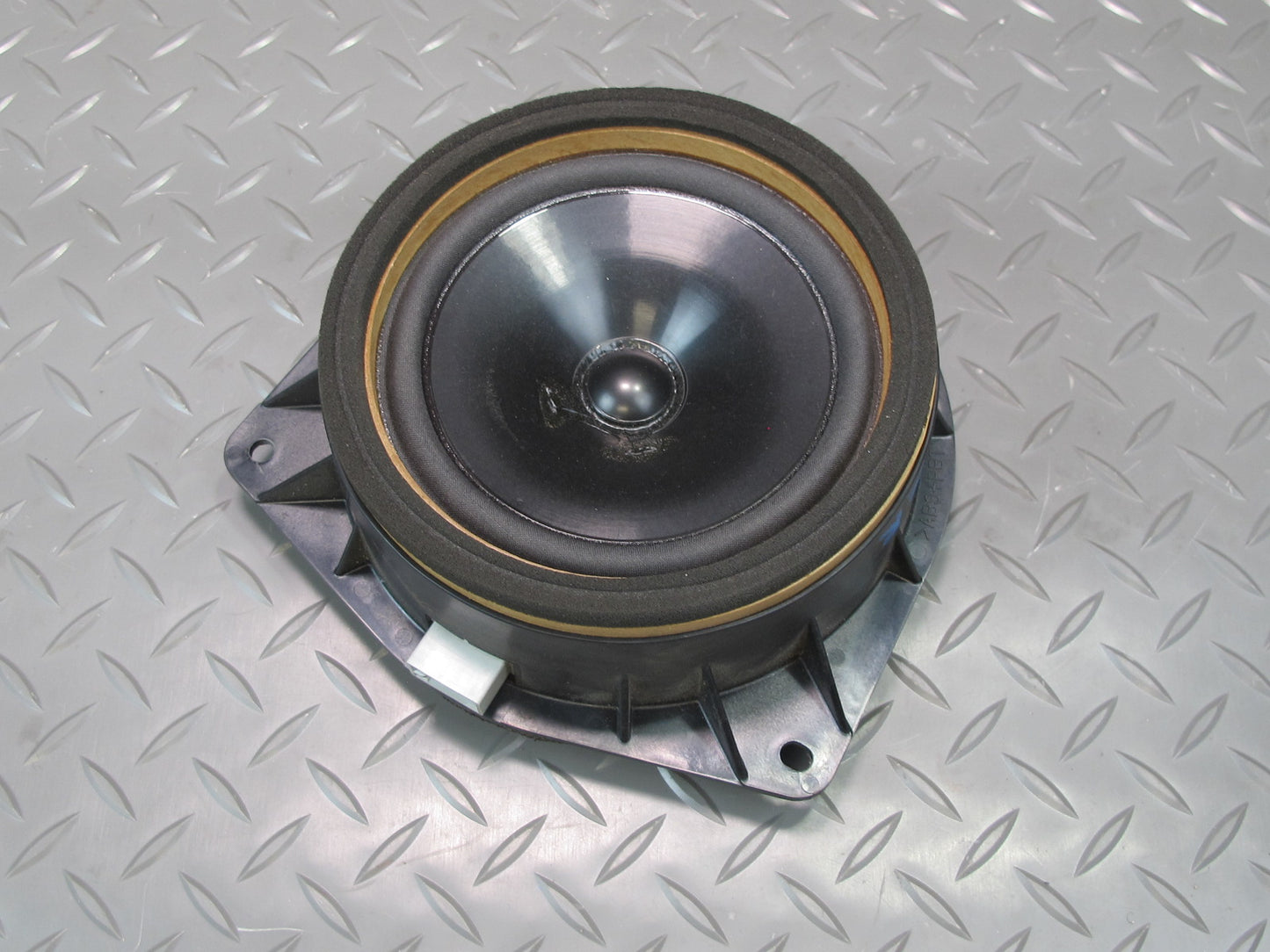 96-98 Toyota MARK2 JZX100 Set of 2 Rear Left & Right Speaker 86160-22810 OEM