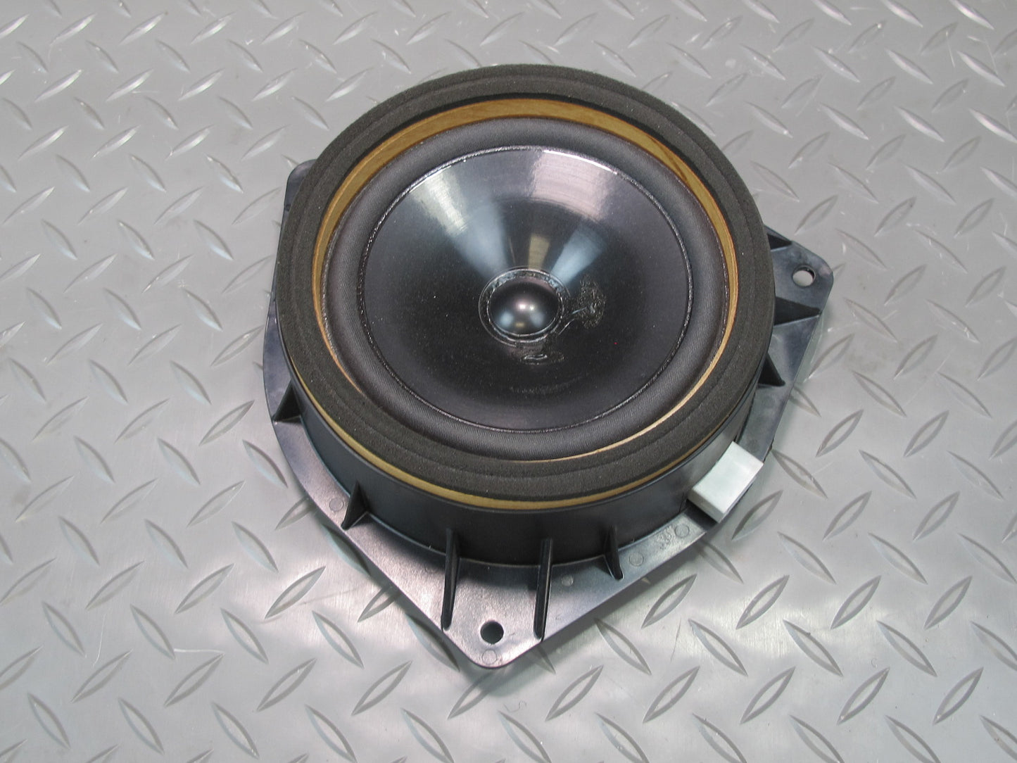 96-98 Toyota MARK2 JZX100 Set of 2 Rear Left & Right Speaker 86160-22810 OEM