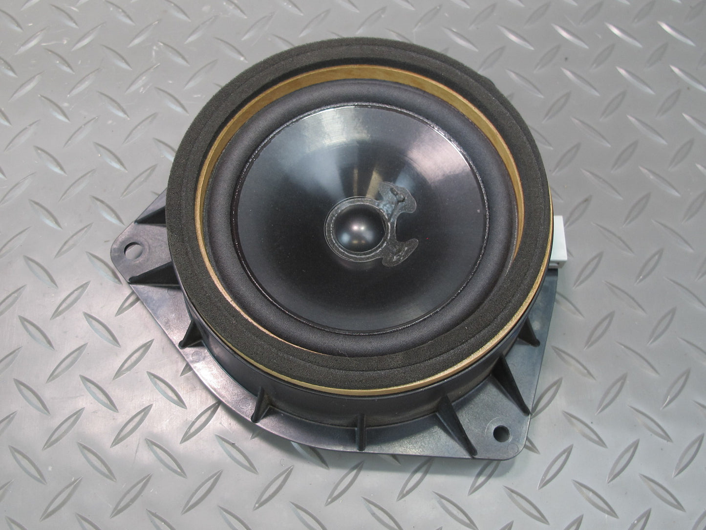 96-98 Toyota MARK2 JZX100 Set of 2 Rear Left & Right Speaker 86160-22810 OEM