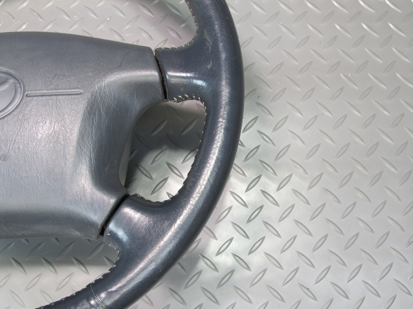 96-00 TOYOTA CHASER MARK 2 JZX100 FRONT LEFT DRIVER SIDE STEERING WHEEL W/ SRS AIRBAG OEM