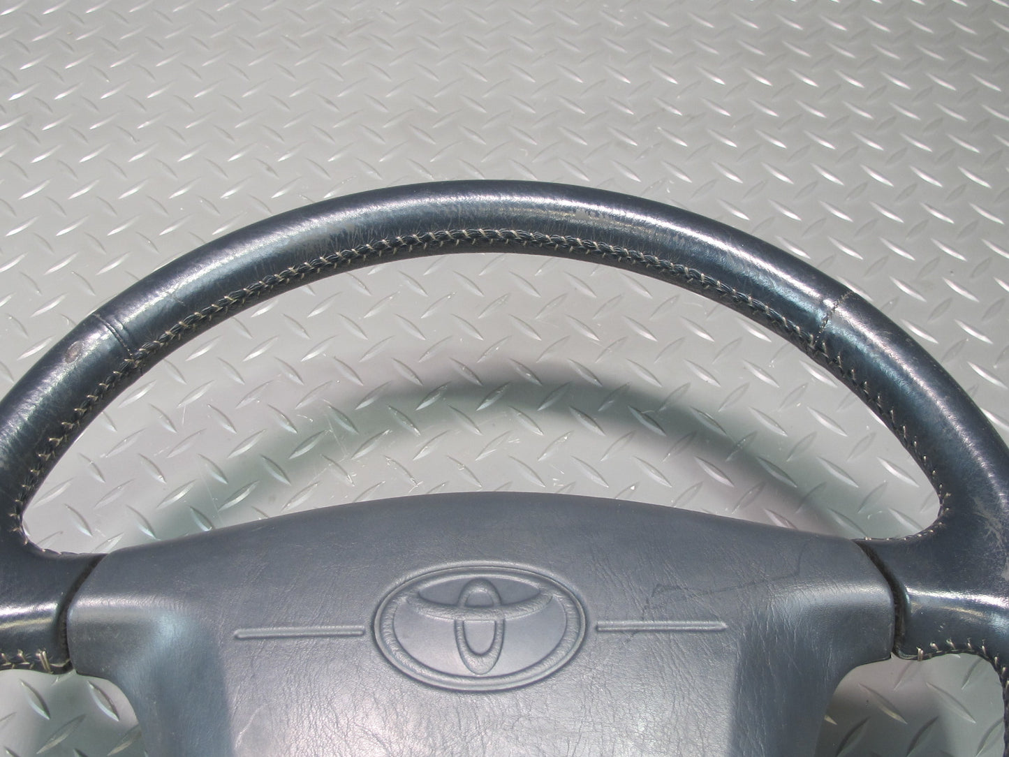 96-00 TOYOTA CHASER MARK 2 JZX100 FRONT LEFT DRIVER SIDE STEERING WHEEL W/ SRS AIRBAG OEM