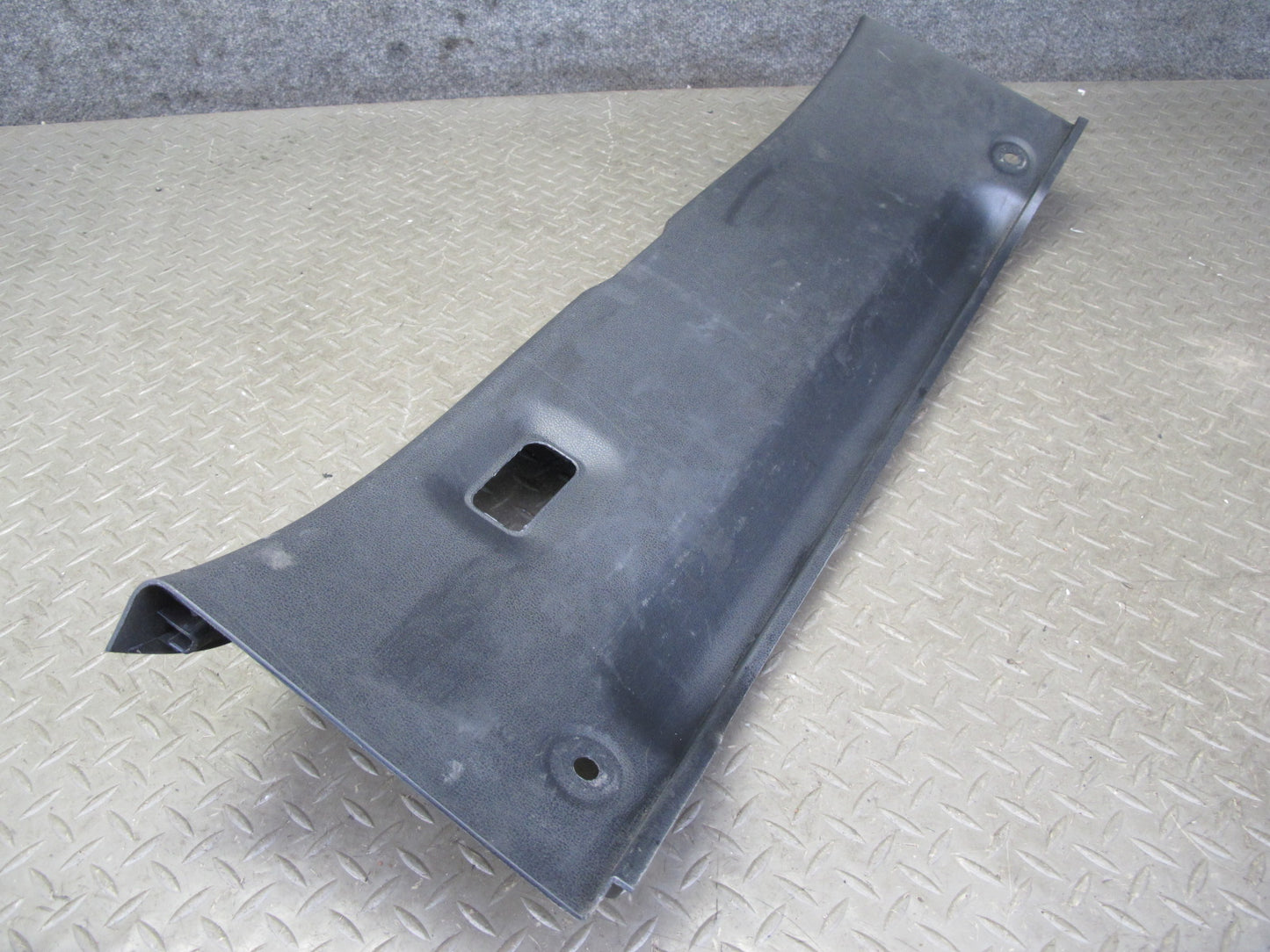 09-20 Nissan Z34 370Z Rear Trunk Scuff Sill Plate Trim Panel 84992-1EA0A OEM