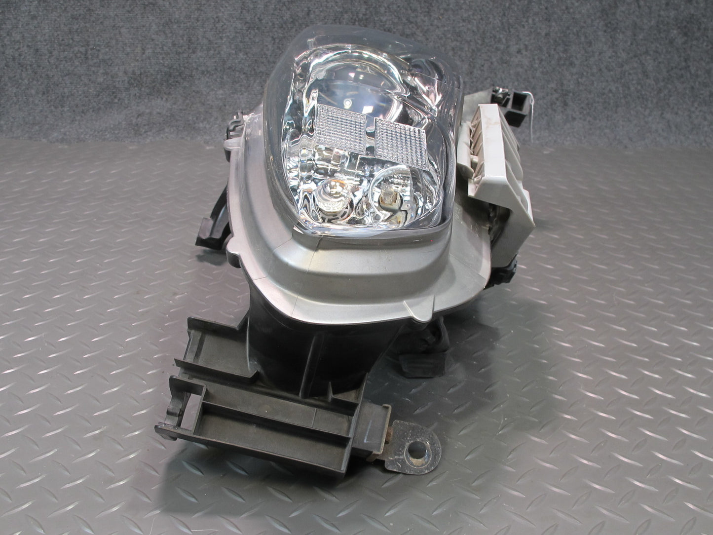 2013-2015 Infiniti JX35 QX60 Front Left & Right Xenon HID Headlight Lamp Set