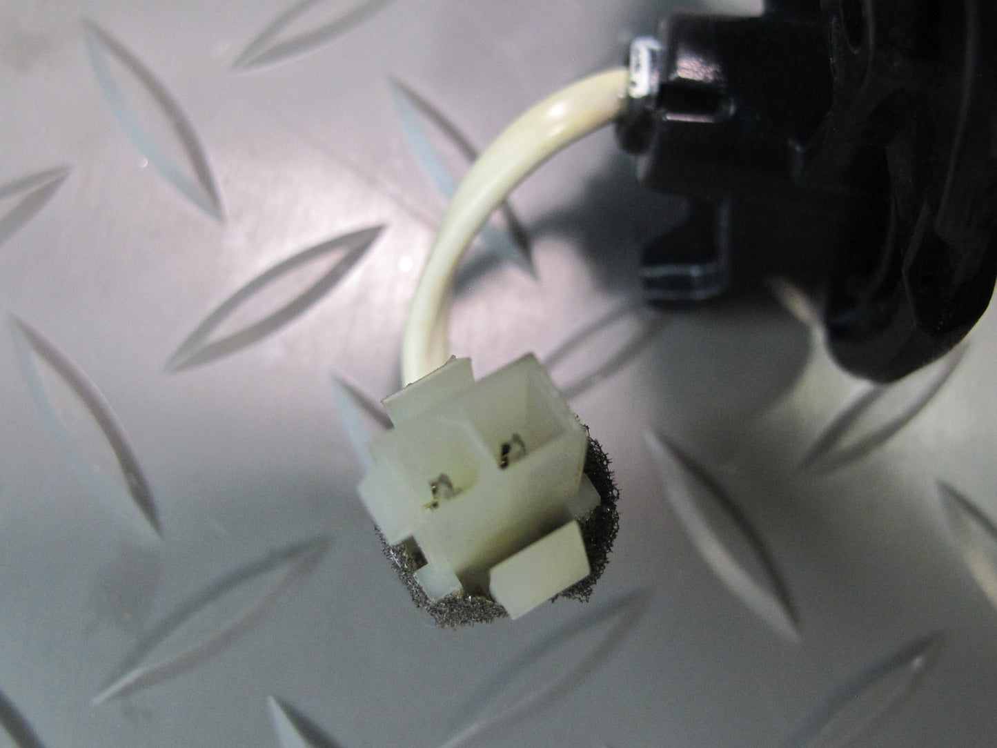 09-20 Nissan Z34 370Z Coupe Set of 2 Front Right & Left Sunvisor Black OEM