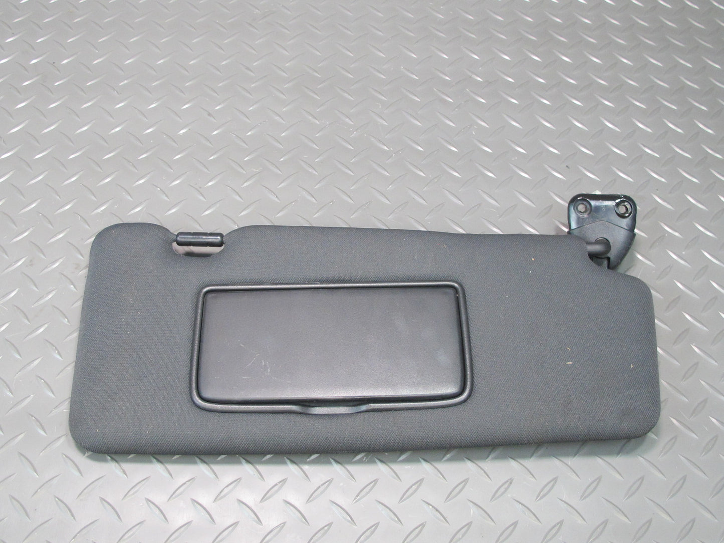 09-20 Nissan Z34 370Z Coupe Set of 2 Front Right & Left Sunvisor Black OEM