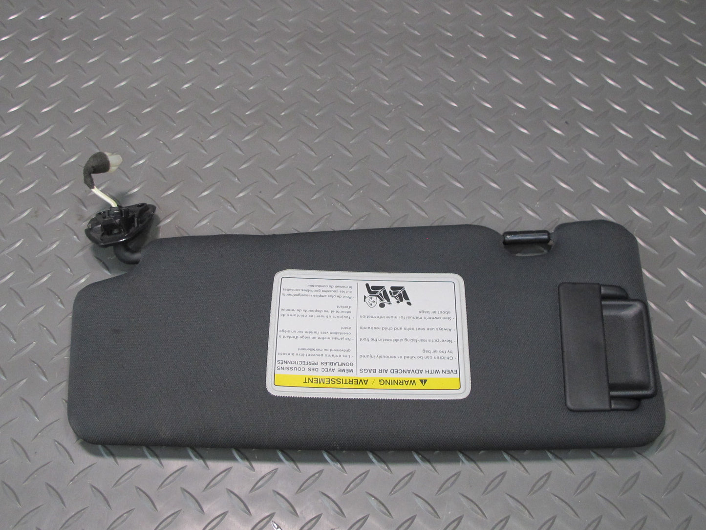 09-20 Nissan Z34 370Z Coupe Set of 2 Front Right & Left Sunvisor Black OEM