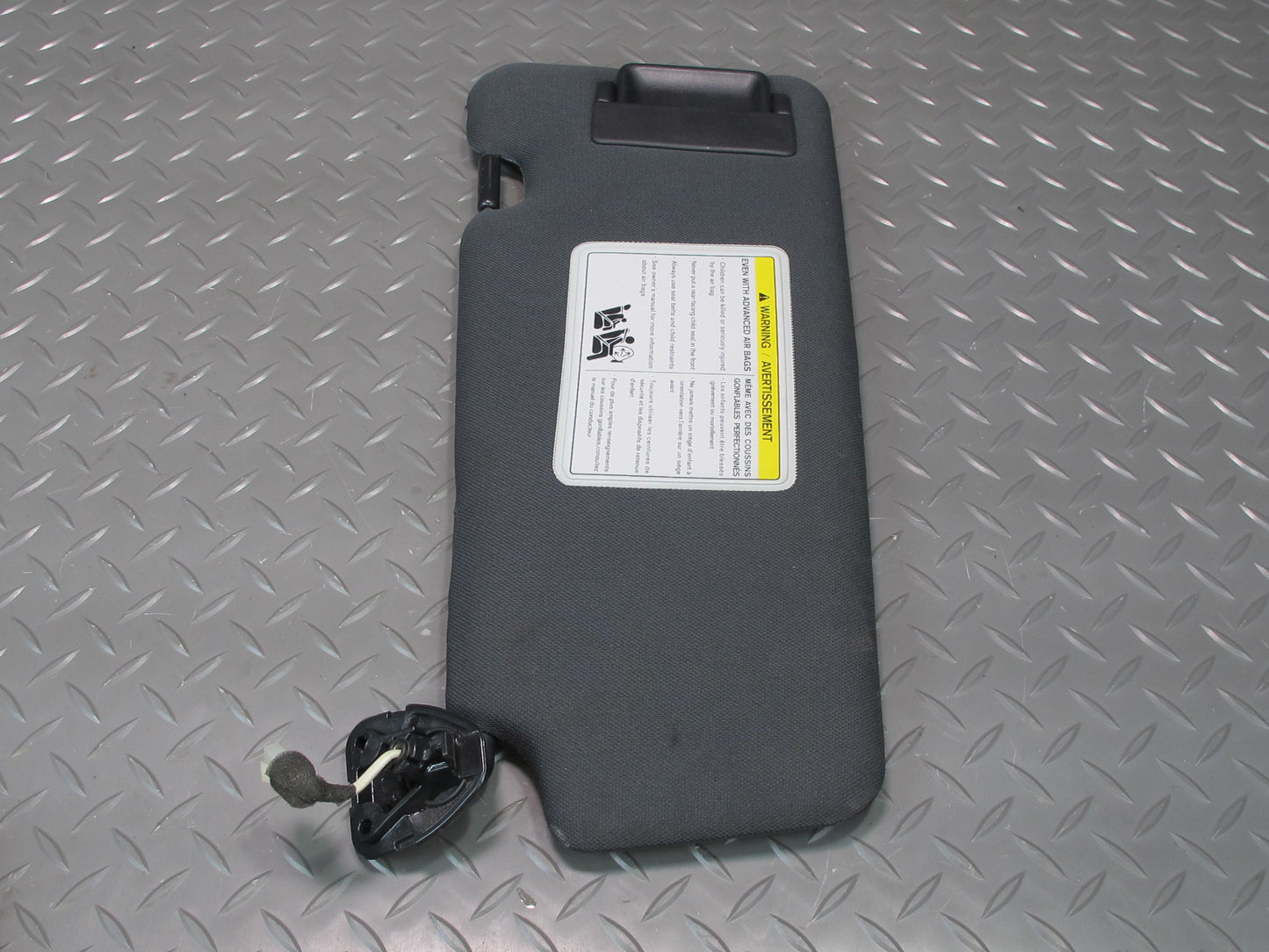 09-20 Nissan Z34 370Z Coupe Set of 2 Front Right & Left Sunvisor Black OEM