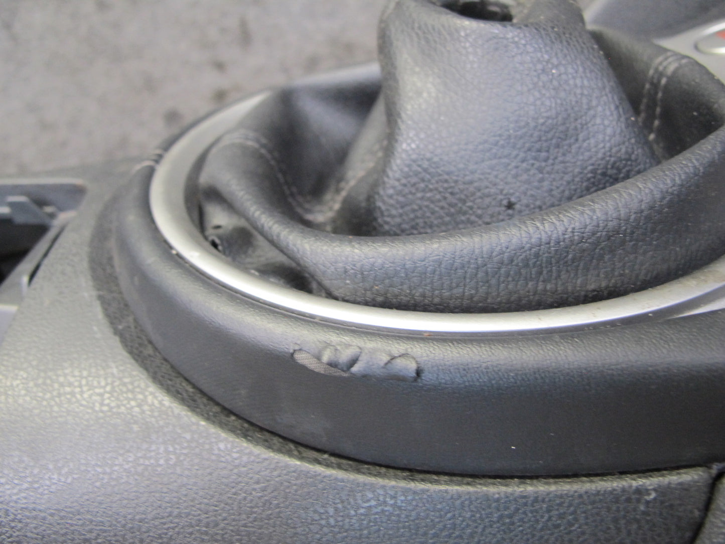 10-17 Nissan 370Z Z34 M/T Coupe Front Center Console Trim Cover Panel Black OEM