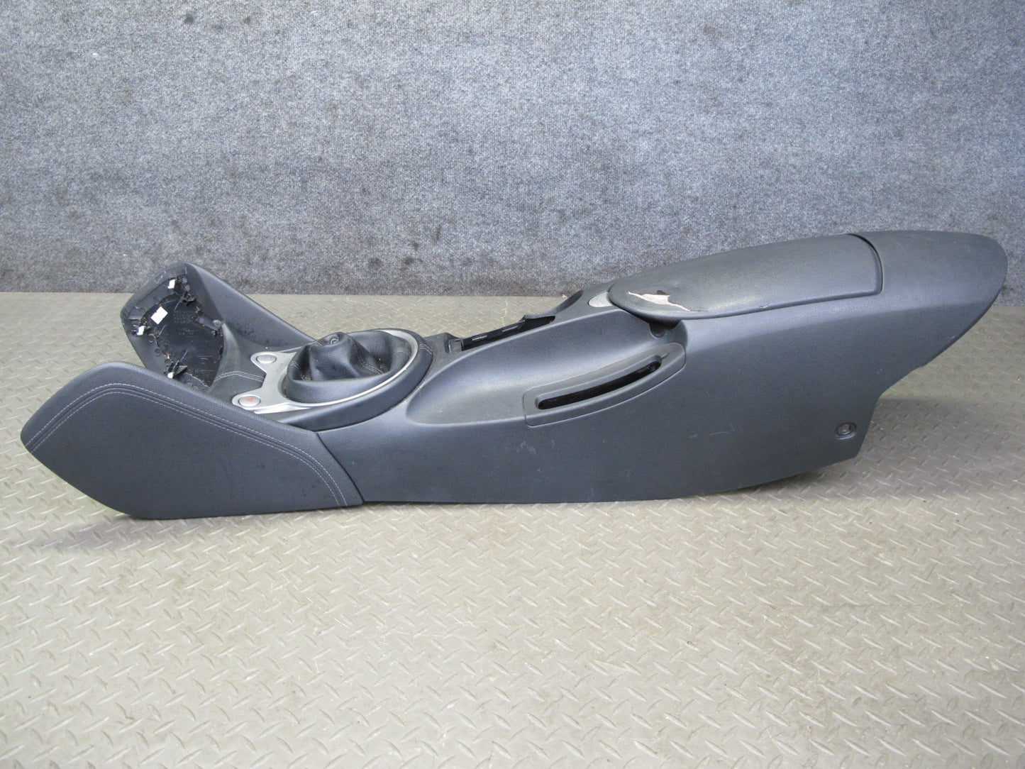 10-17 Nissan 370Z Z34 M/T Coupe Front Center Console Trim Cover Panel Black OEM