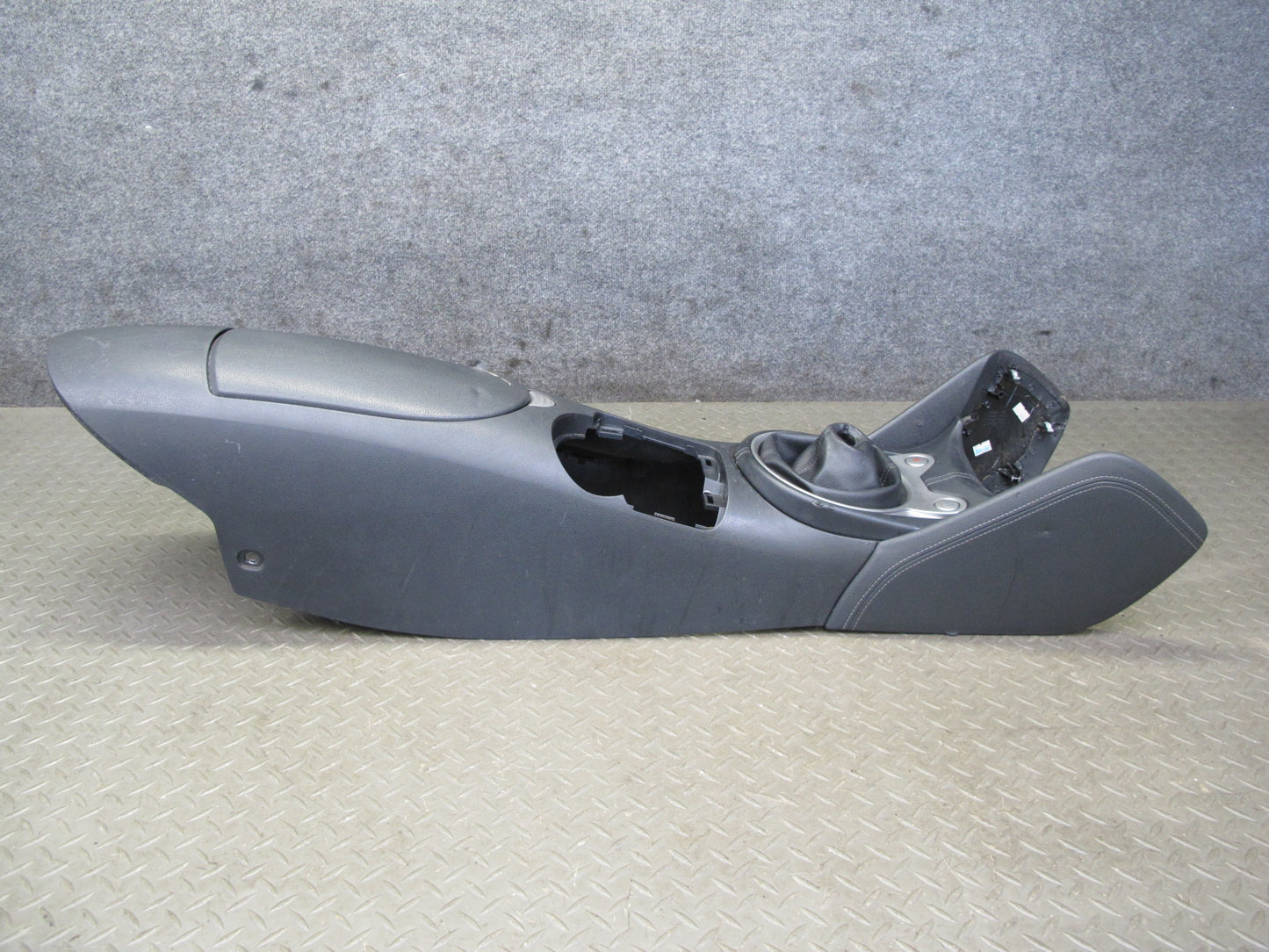 10-17 Nissan 370Z Z34 M/T Coupe Front Center Console Trim Cover Panel Black OEM