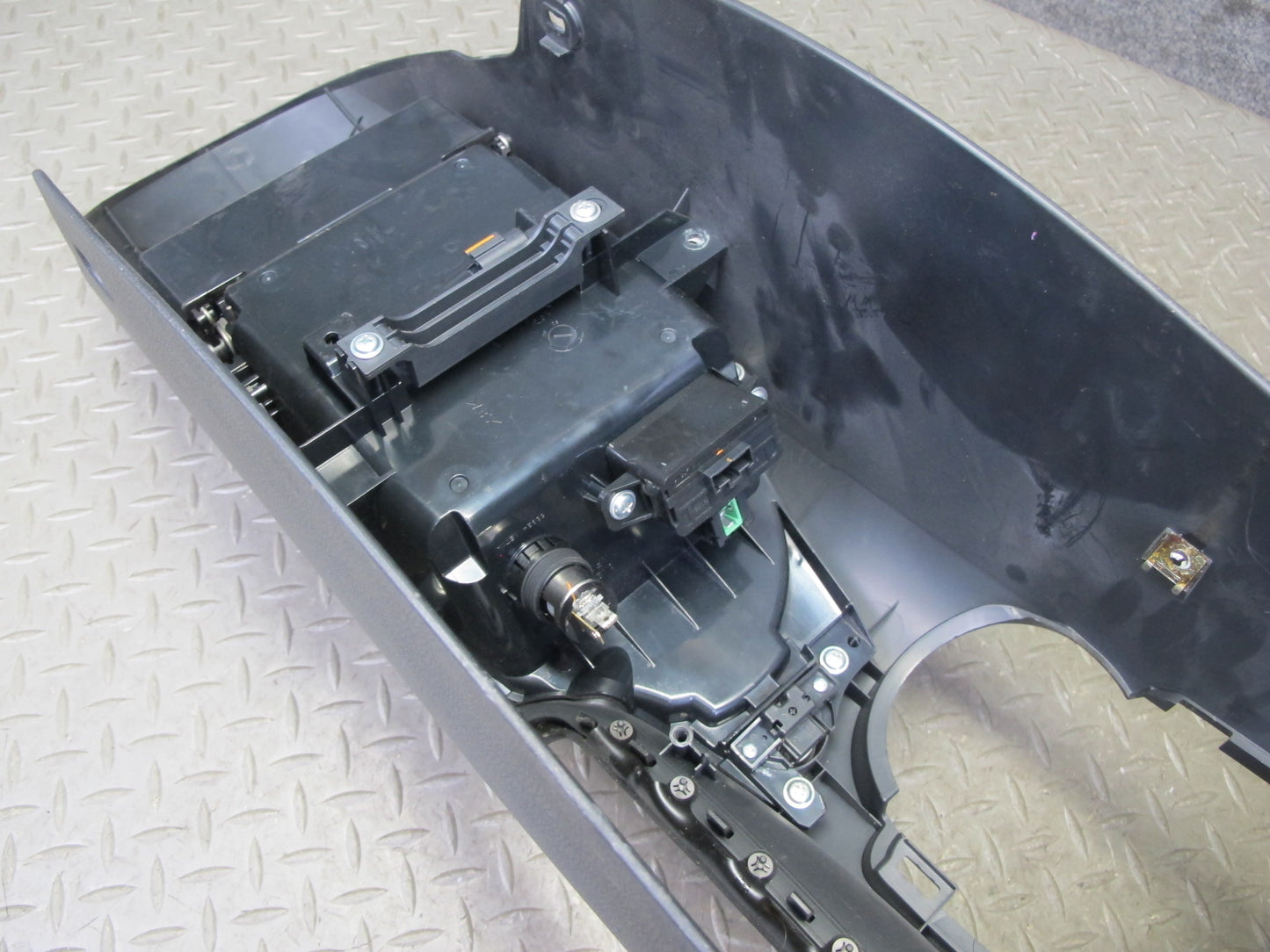 10-17 Nissan 370Z Z34 M/T Coupe Front Center Console Trim Cover Panel Black OEM