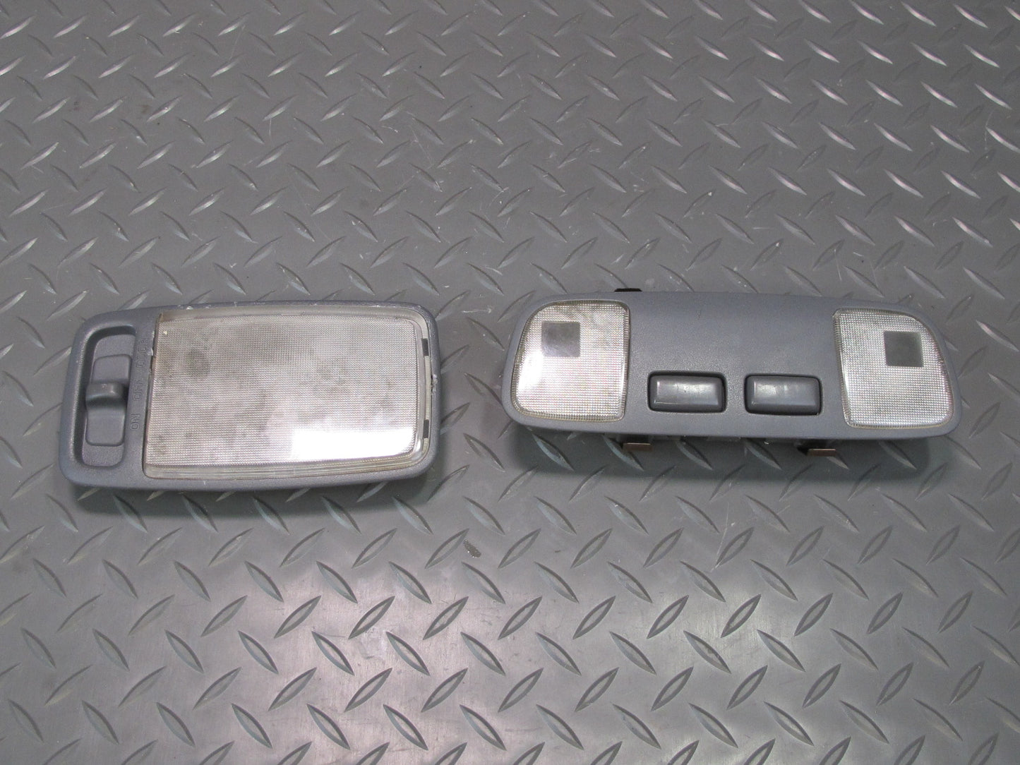 96-00 Toyota Cresta MARK2 JZX100 Overhead Dome & Trunk Interior Light Set OEM