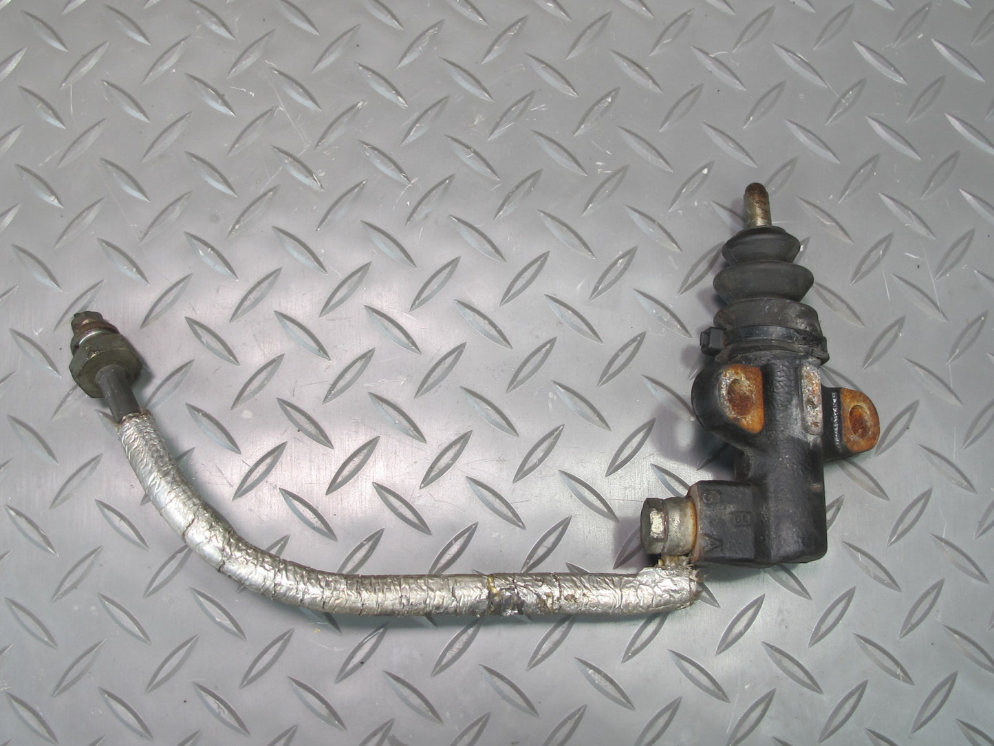 09-20 Nissan Z34 370Z  MT Clutch Slave Cylinder OEM