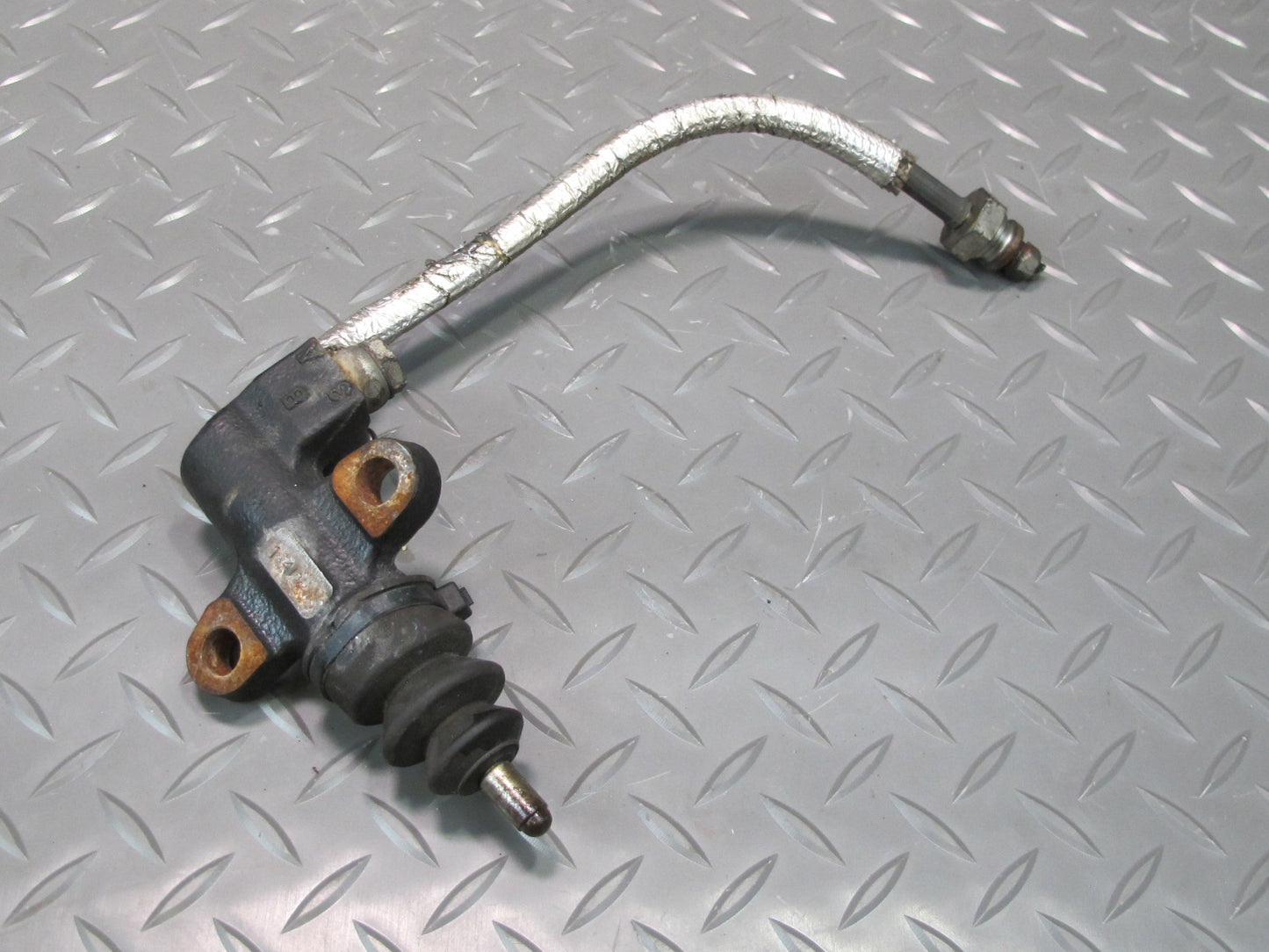 09-20 Nissan Z34 370Z  MT Clutch Slave Cylinder OEM