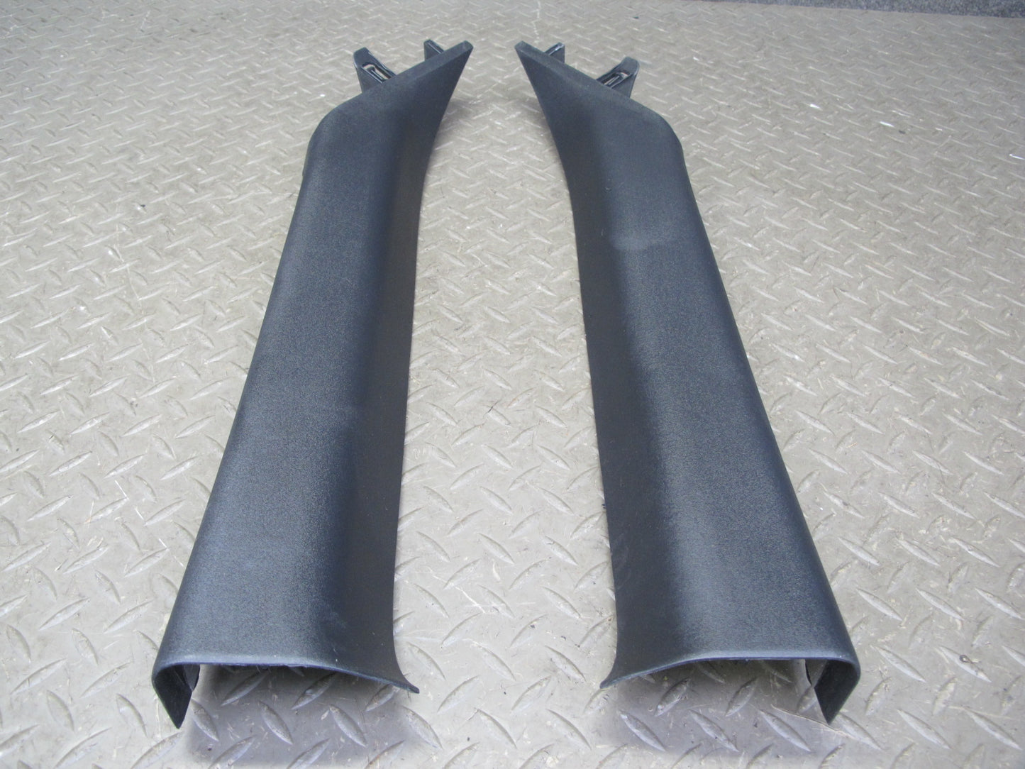 09-17 Nissan Z34 370Z Coupe Set of 2 Front Left & Right A Pillar Trim Black OEM