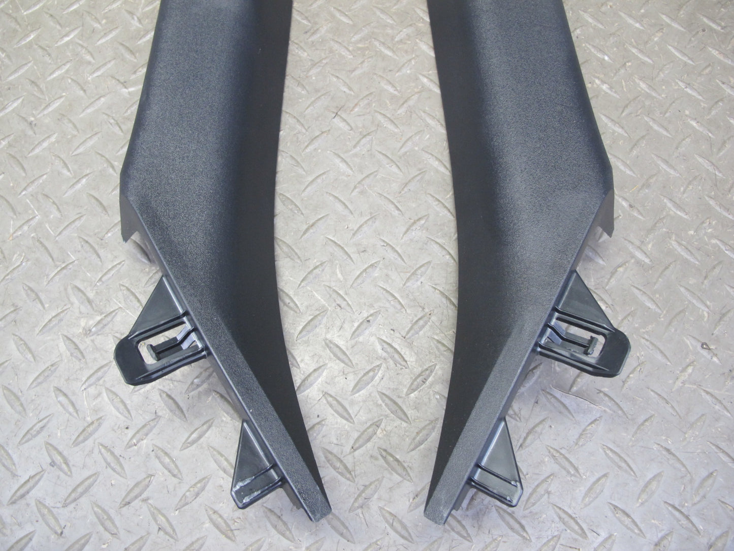 09-17 Nissan Z34 370Z Coupe Set of 2 Front Left & Right A Pillar Trim Black OEM