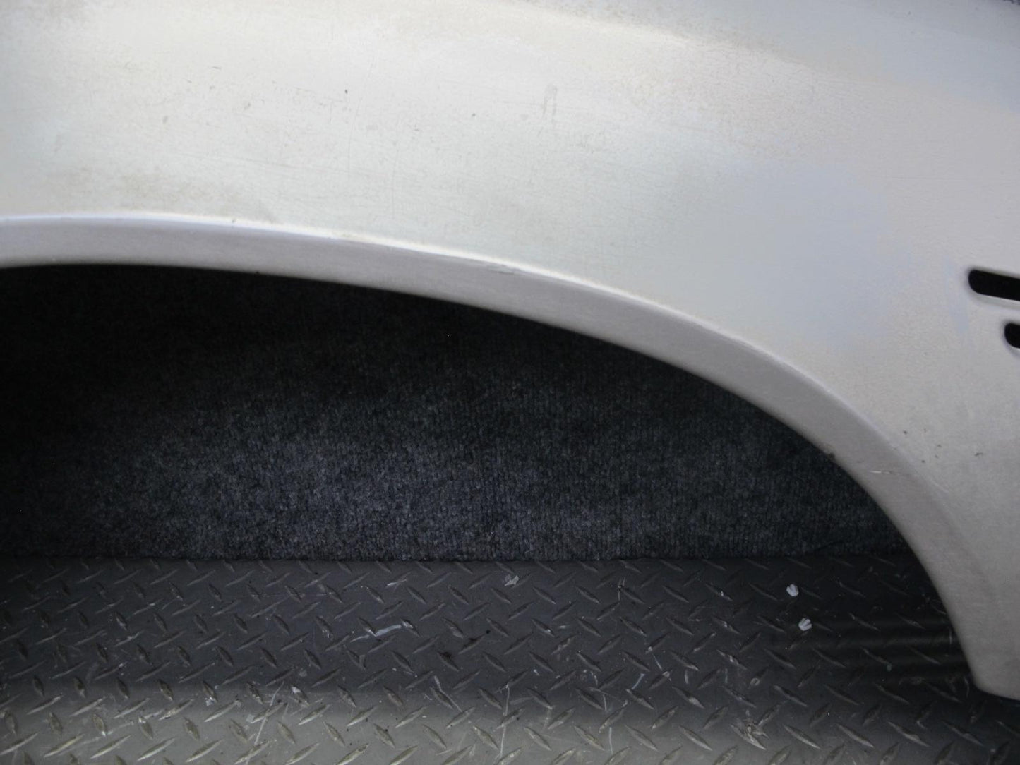 90-95 Mercedes W124 300D Front Right Fender Shell Panel Silver OEM