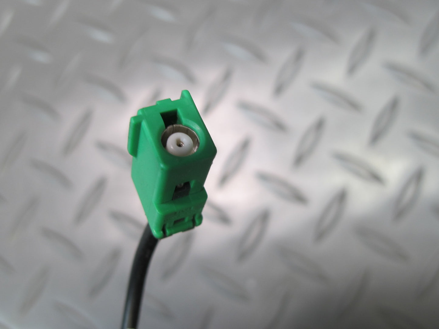 09-20 Nissan Z34 370Z Coupe Radio Roof Antenna Silver OEM